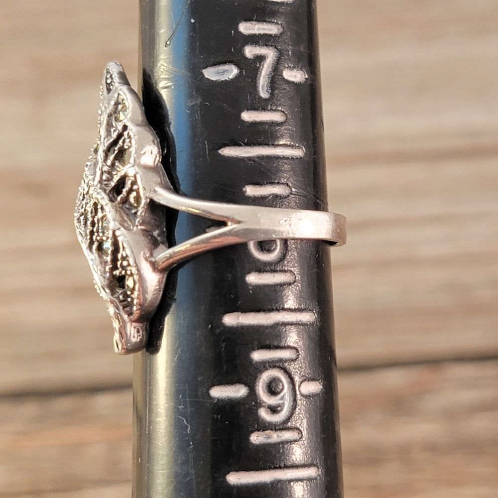 Sterling Extra Large Marcasite Leaf Statement Ring - image 5